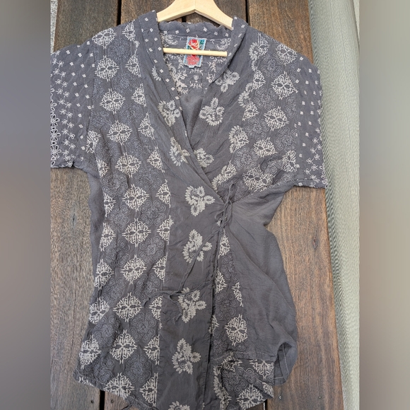 Johnny Was Dark Grey Embroidered Kimono Size XL - Picture 4 of 10